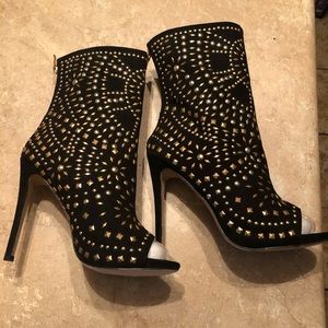 Ladies Gold Studded Boot